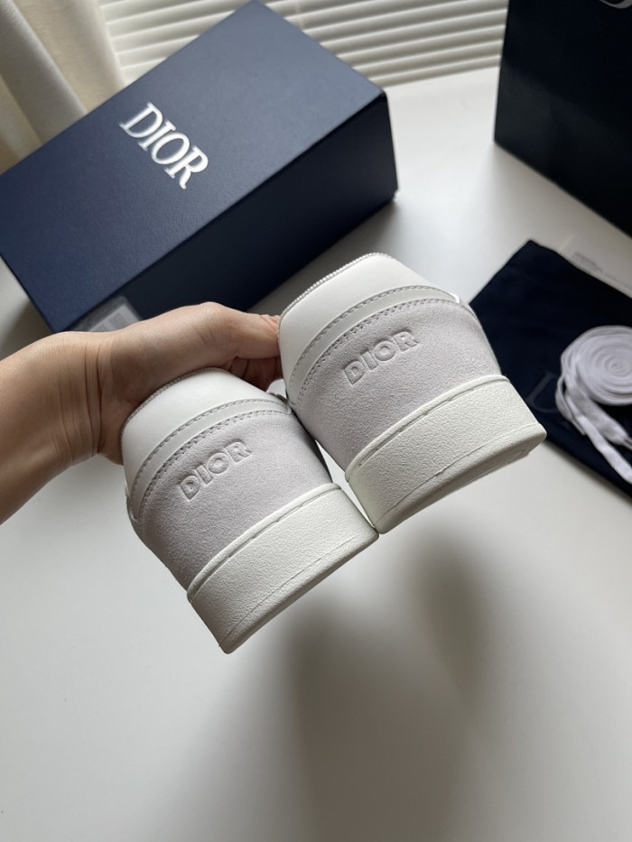 D10R B27 Sneaker