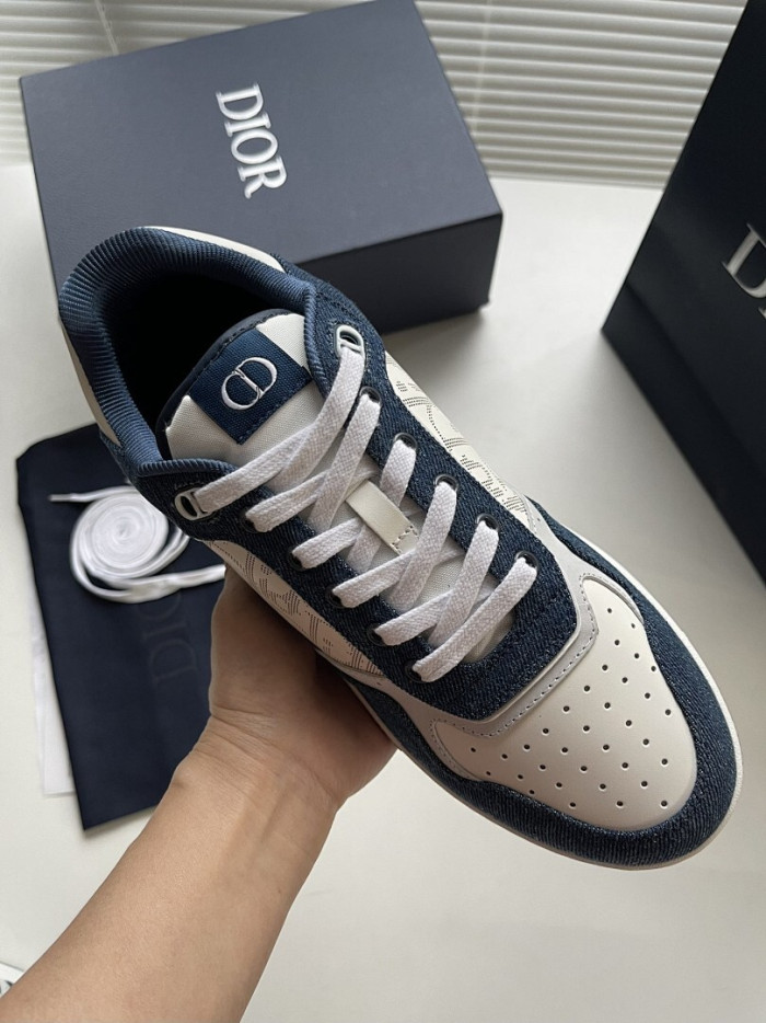 D10R B27 Sneaker