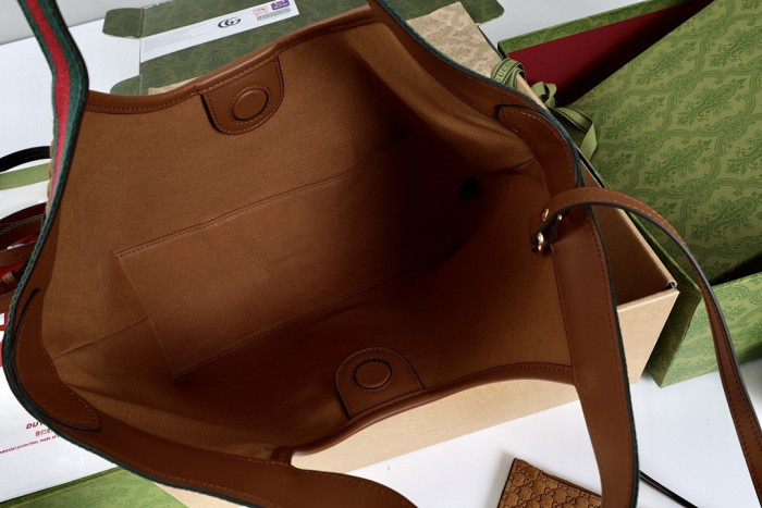 Gu66 BAG 33x28x13cm
