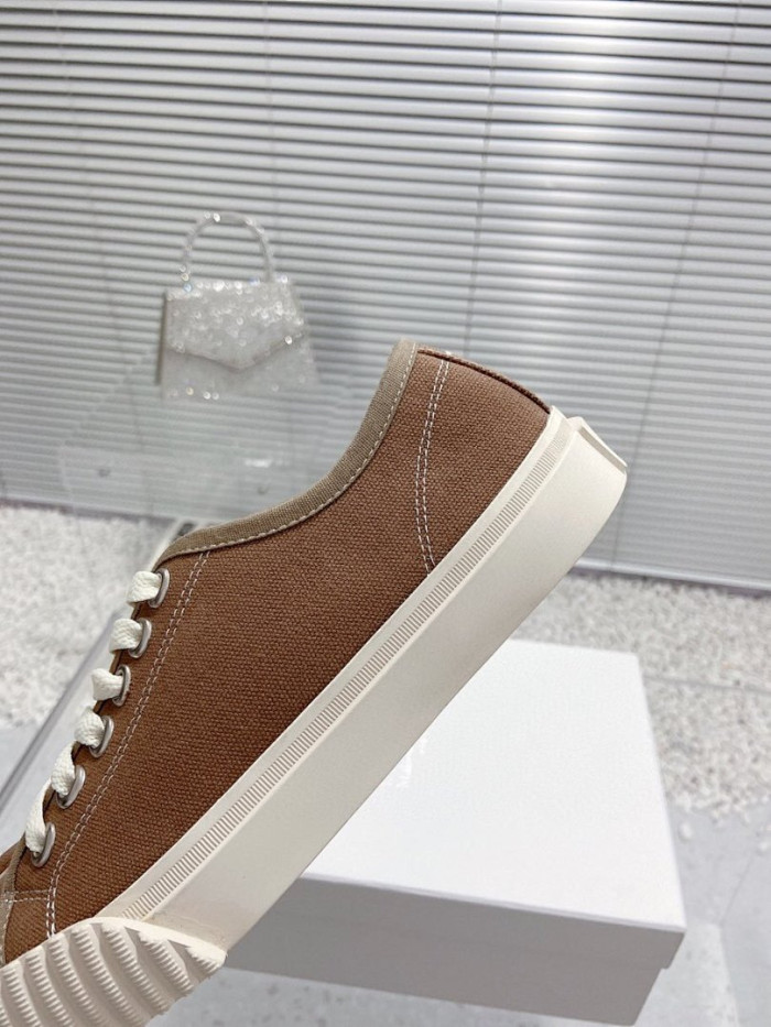 Ma1s0n Marg*e1a Tabi Low Top