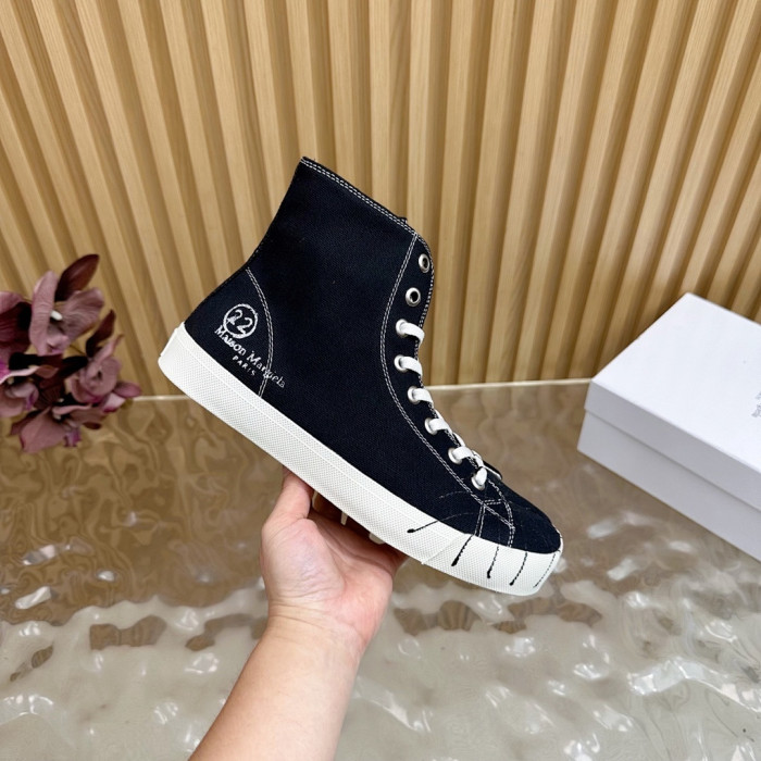 Ma1s0n Marg*e1a Tabi High Top