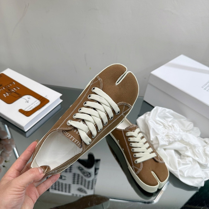 Ma1s0n Marg*e1a Tabi Low Top