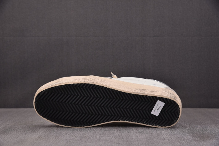GGDB Low-Top Shoes
