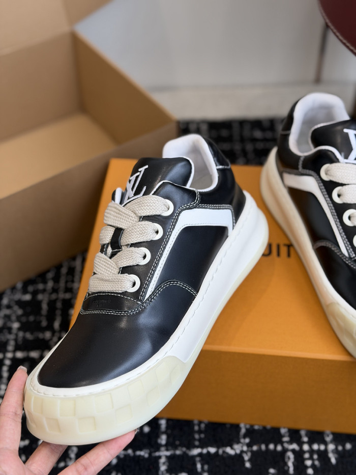 Lou1su1tt Tilted Sneaker