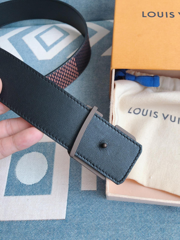 Lou1su1tt BELT