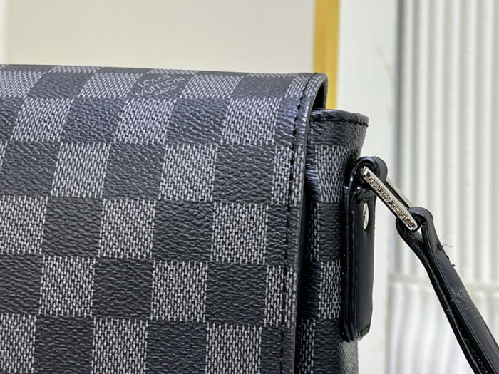 Lou1su1tt BAG