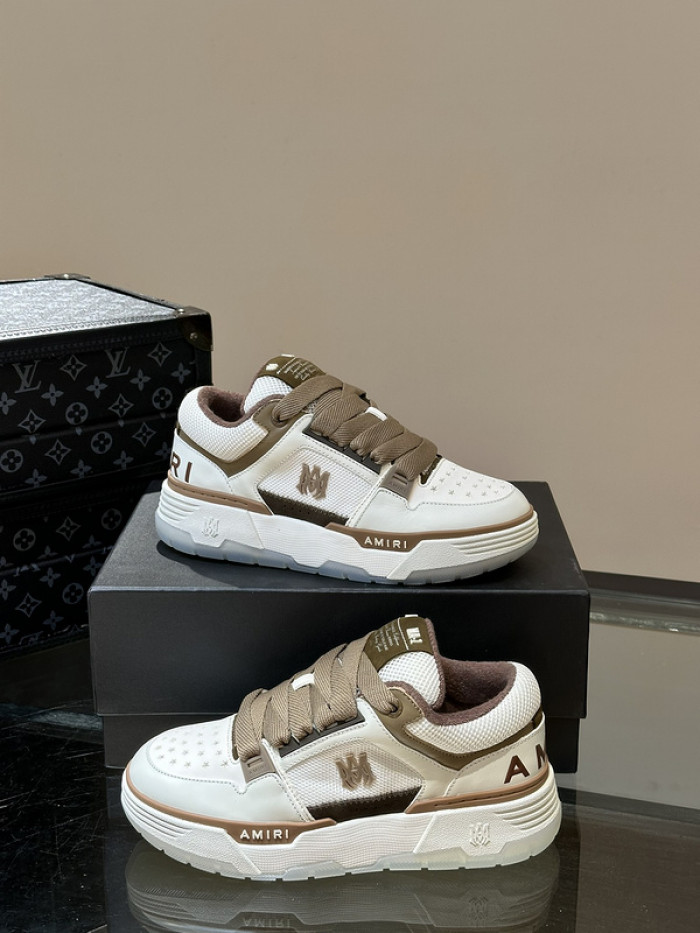 AM1R1 Skel Top Low