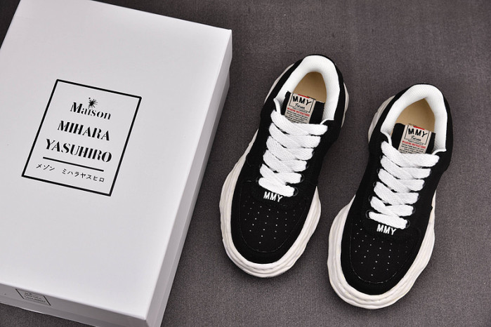 Ma1s0n MIHARA YASUHIRO SNEAKER