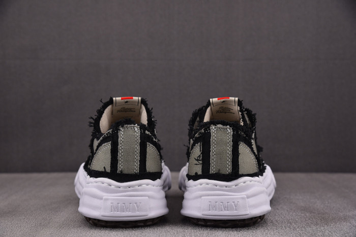 Ma1s0n MIHARA YASUHIRO SNEAKER