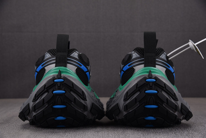 BLCG 10XL SNEAKER 792778 W2MV2 1143