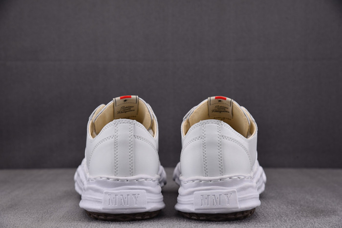 Ma1s0n MIHARA YASUHIRO SNEAKER