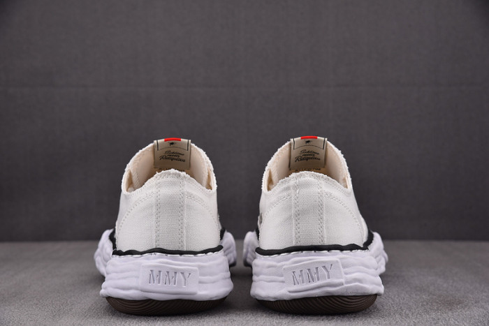 Ma1s0n MIHARA YASUHIRO SNEAKER