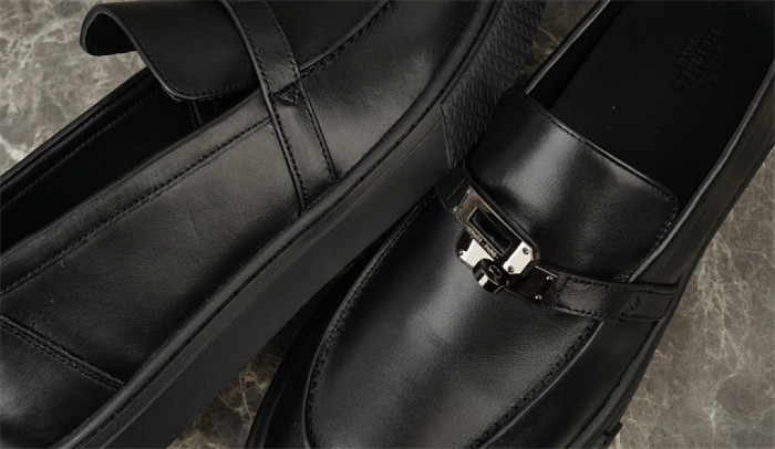 H**me5 Real Leather Shoes