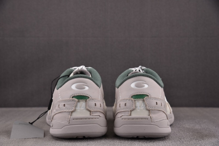 BLCG Hamptons Worn-out Sneaker 841765 WCURS 9930