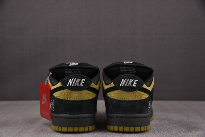 Nike SB Dunk Low 94 Camper Green HQ8487-300