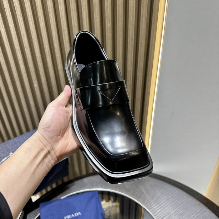 PRA shoes