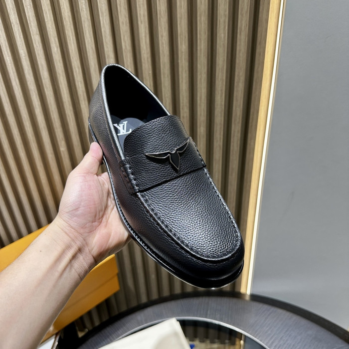 Lou1su1tt Shoes