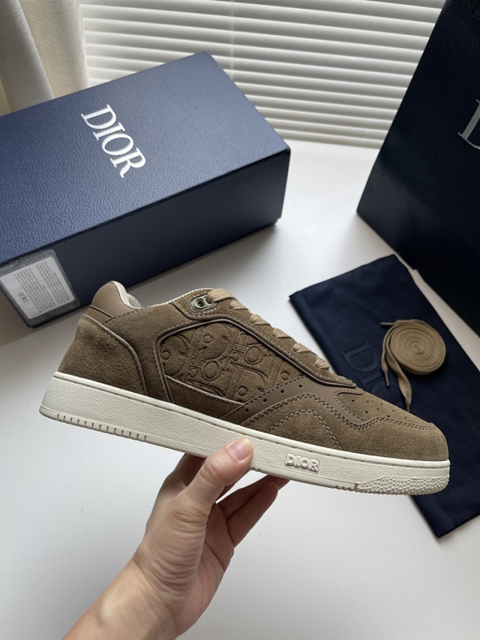 D10R B27 Sneaker