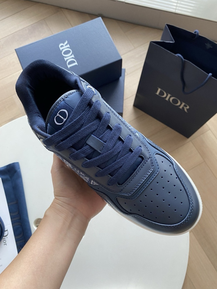 D10R B27 Sneaker