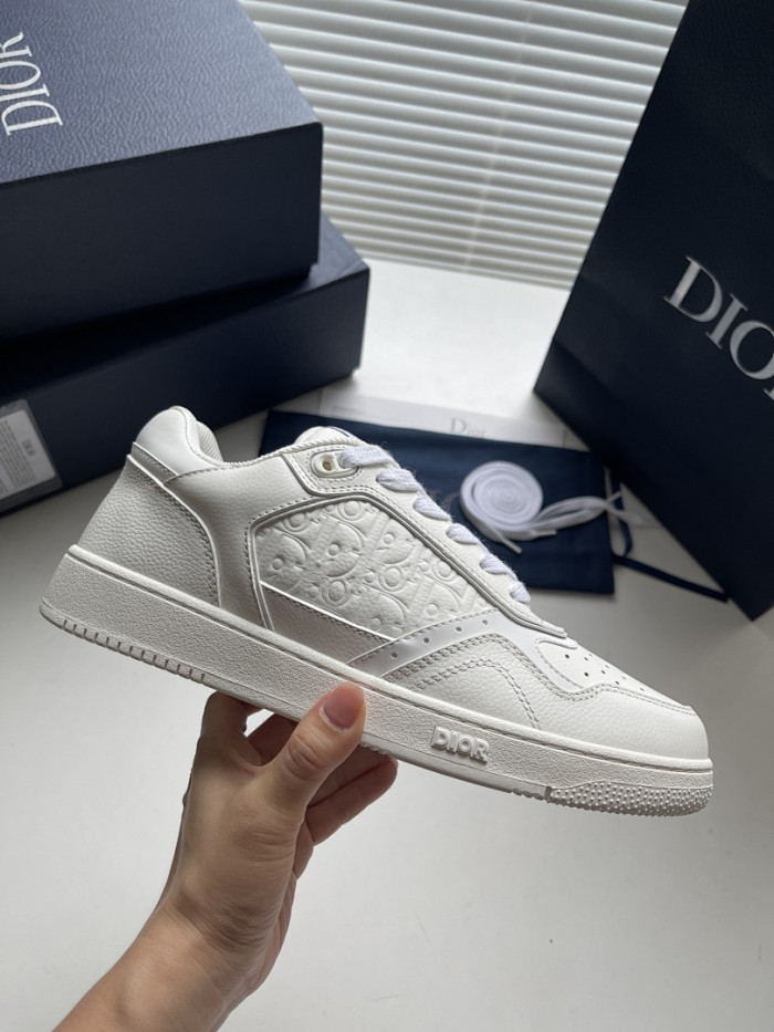 D10R B27 Sneaker