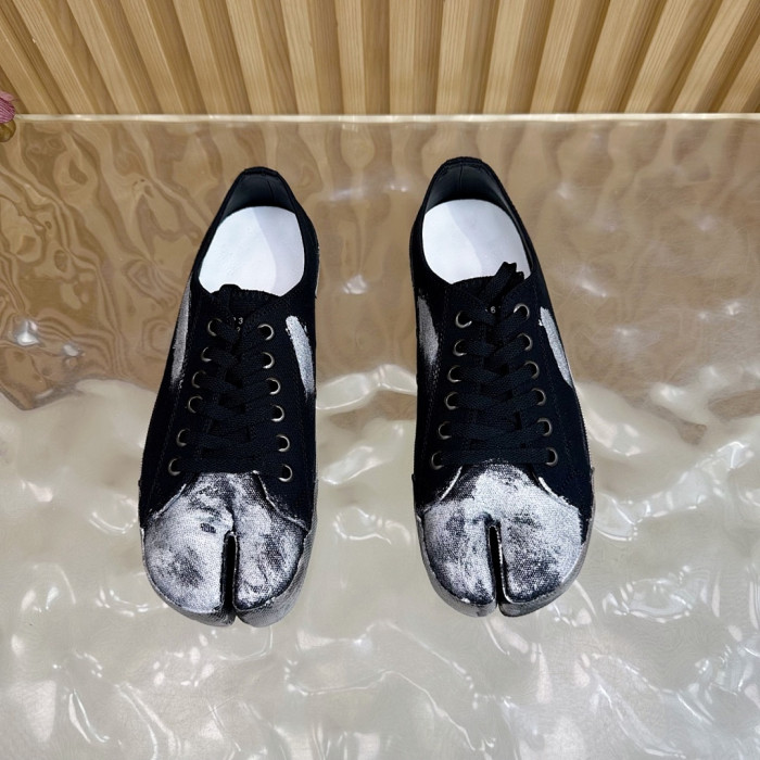 Ma1s0n Marg*e1a Tabi Low Top