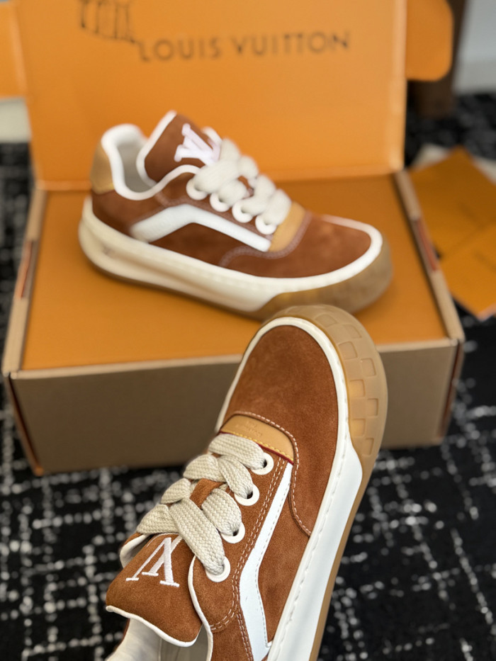 Lou1su1tt Tilted Sneaker
