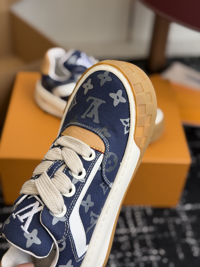 Lou1su1tt Tilted Sneaker