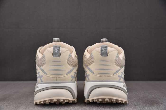 Lou1su1tt Tatic Runner Sneaker