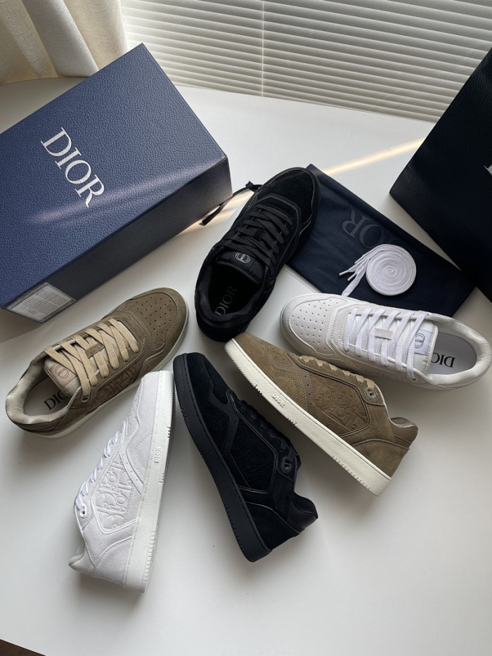 D10R B27 Sneaker