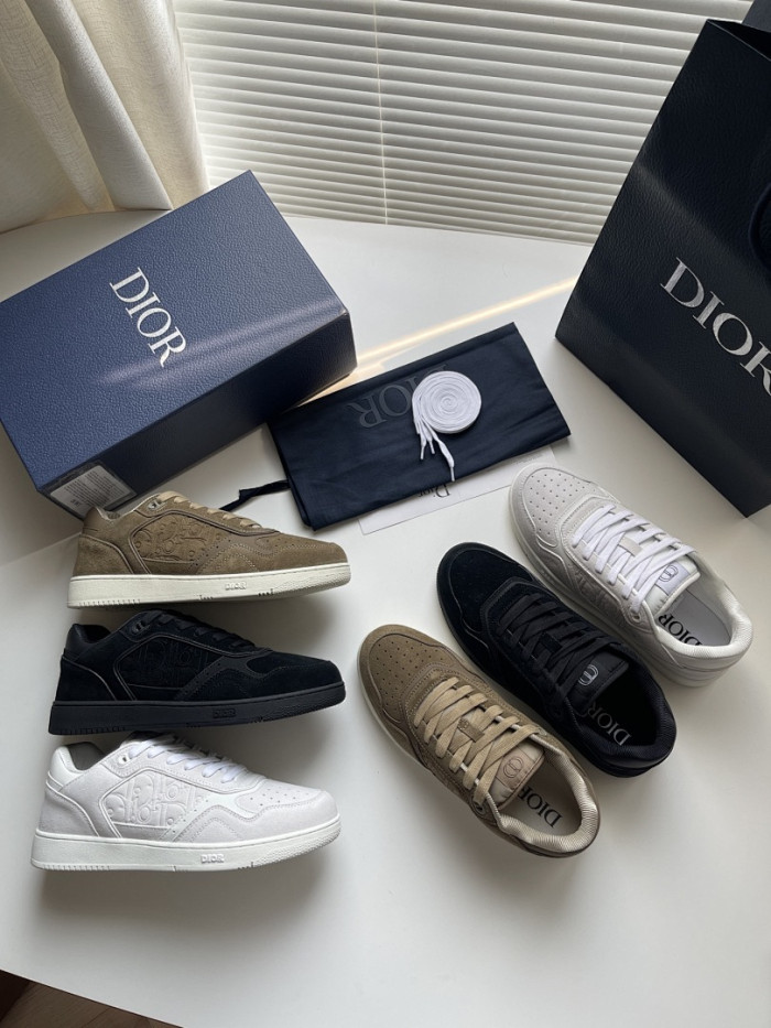 D10R B27 Sneaker