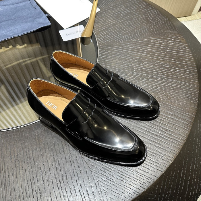 D10R SHOES