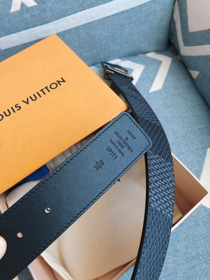 Lou1su1tt BELT