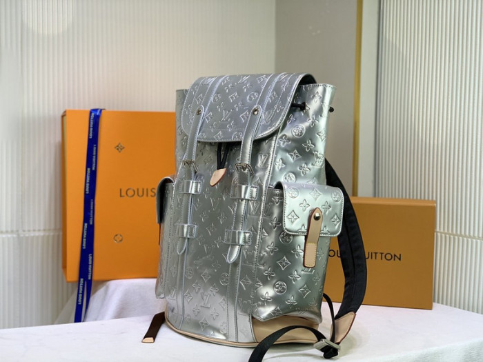 Lou1su1tt BACKPACK