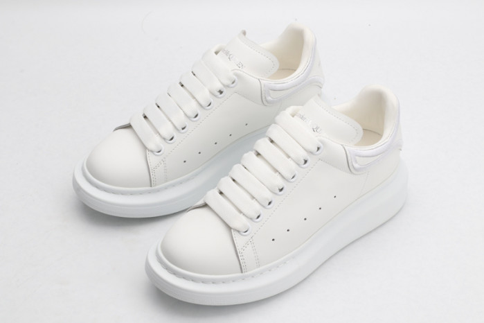 MQ Sneakers