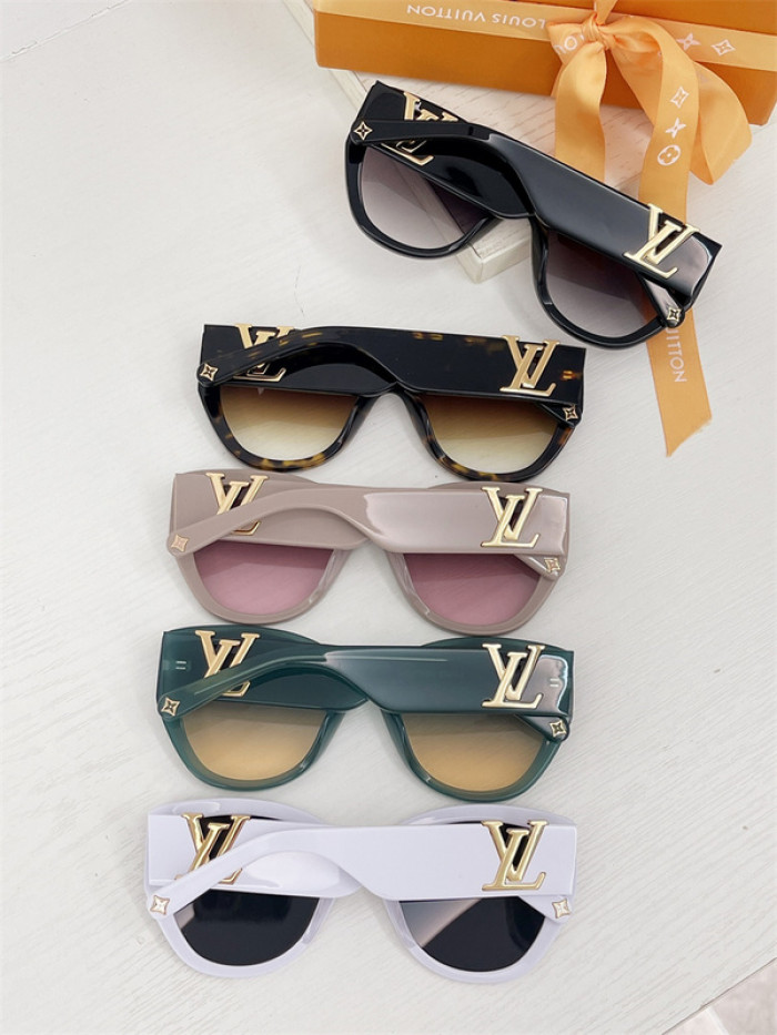 Lou1su1tt Sunglasses