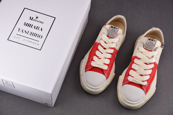 Ma1s0n MIHARA YASUHIRO SNEAKER