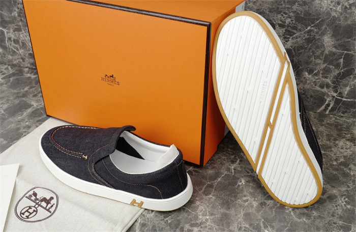 H**me5 Sneaker