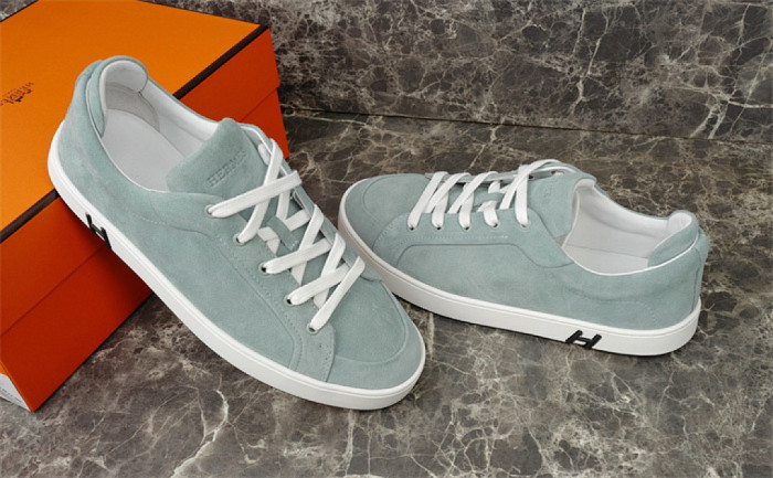 H**me5 Sneaker