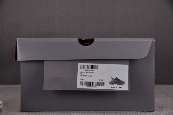 BLCG 3XL SNEAKER 734731 W3XSB 9200