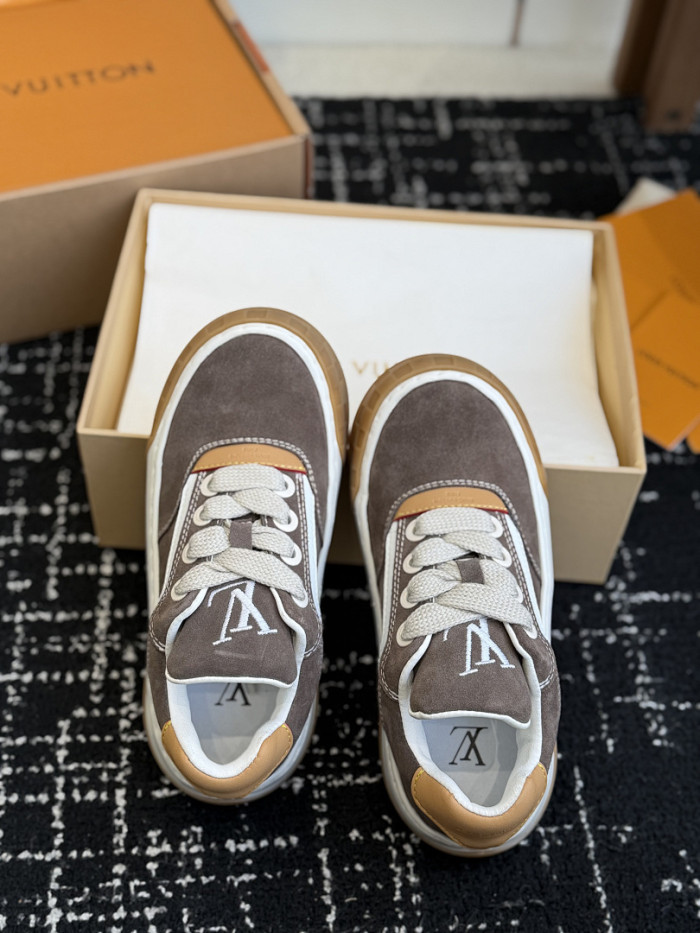 Lou1su1tt Tilted Sneaker