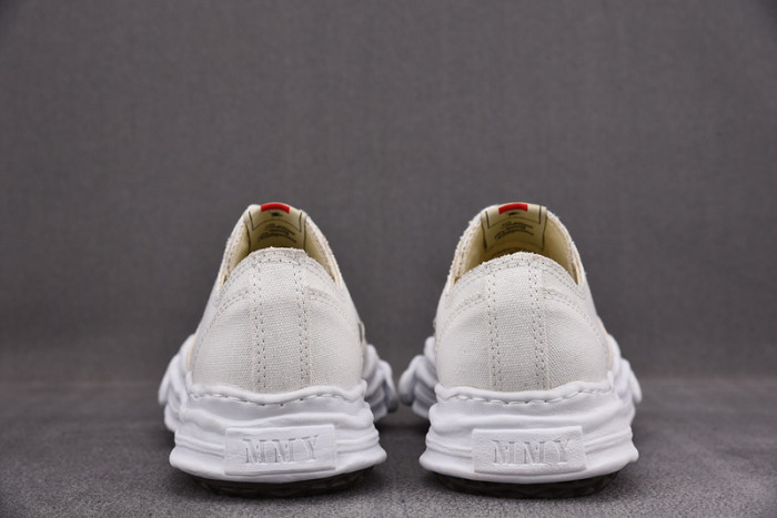 Ma*s*n mihara yasuhiro sneaker