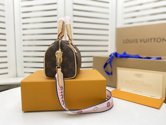 Lou1su1tt BAG
