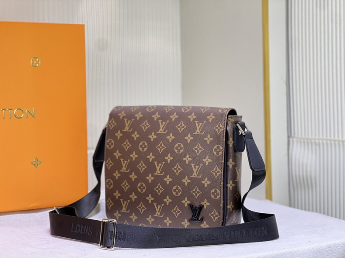Lou1su1tt BAG