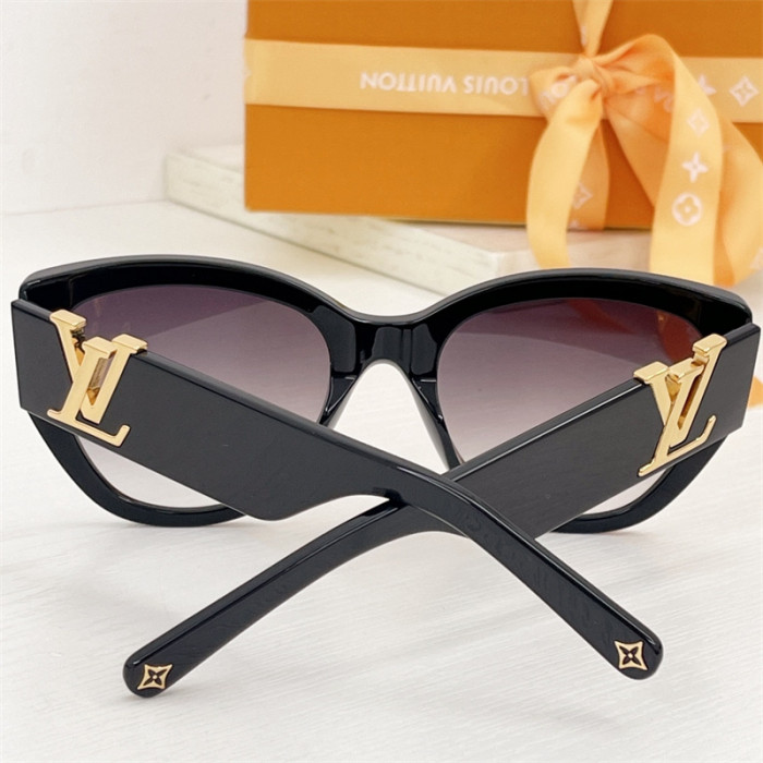 Lou1su1tt Sunglasses