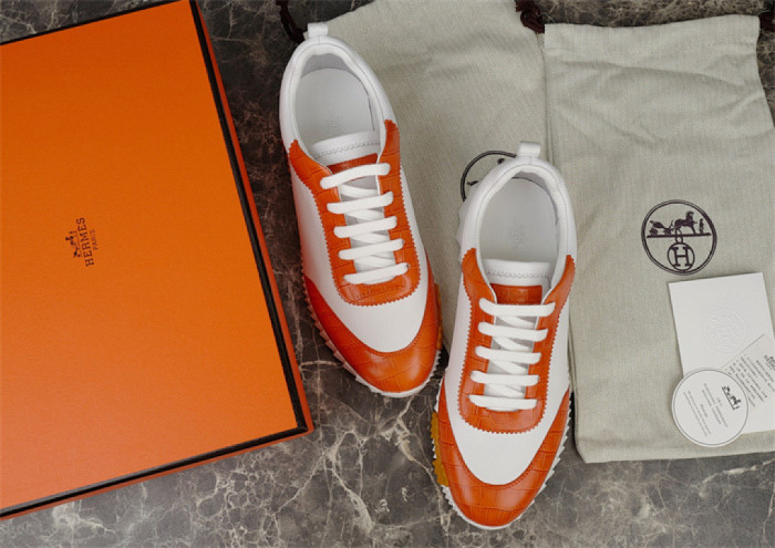 H**me5 Sneaker