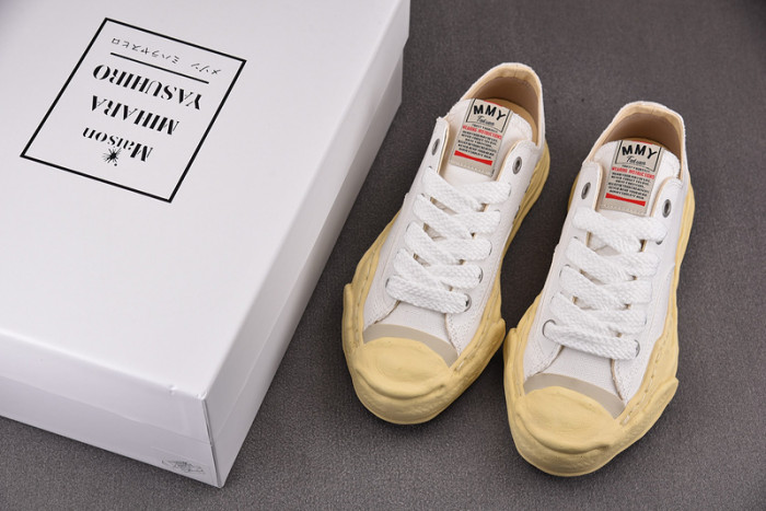 Ma1s0n MIHARA YASUHIRO SNEAKER
