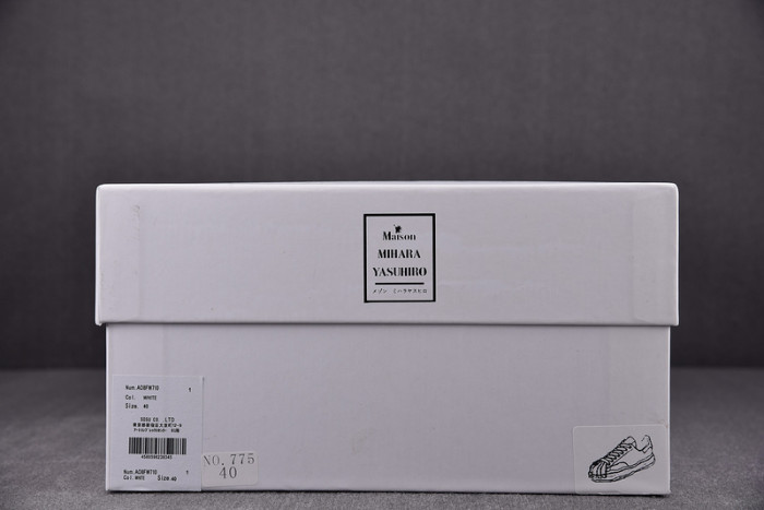 Ma1s0n MIHARA YASUHIRO SNEAKER