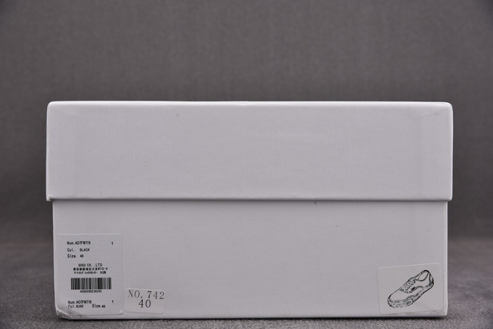 Ma1s0n MIHARA YASUHIRO SNEAKER