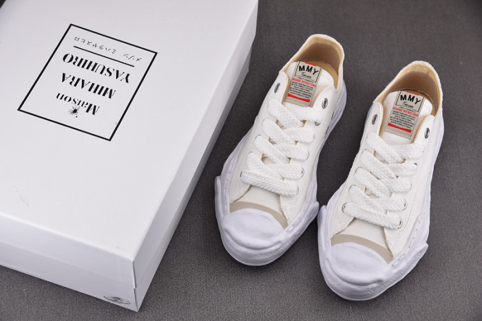 Ma1s0n MIHARA YASUHIRO SNEAKER