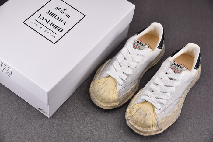 Ma1s0n MIHARA YASUHIRO SNEAKER